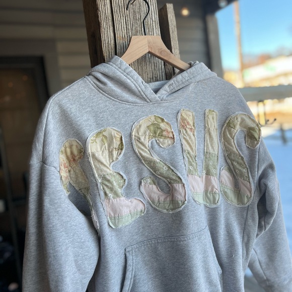 Jesus Patchwork Hoodie Gray Letters Floral Green White Pink Sweatshirt (Medium) - Picture 6 of 6